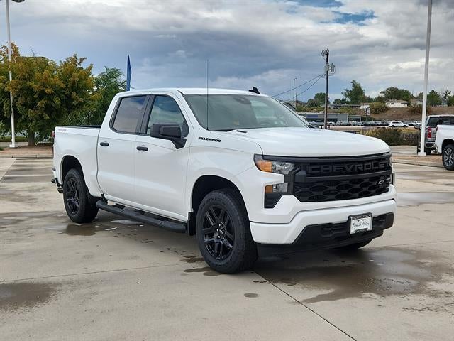 2026 Chevrolet Silverado 1500 Custom in Summit White — front three-quarter view