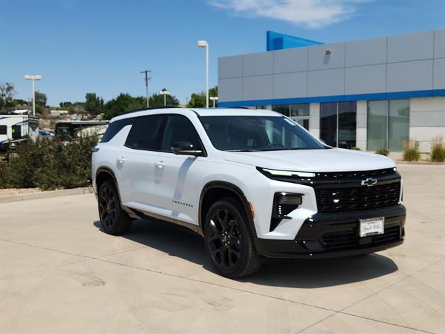 2026 Chevrolet Traverse RS in Polar White Tricoat — front three-quarter view